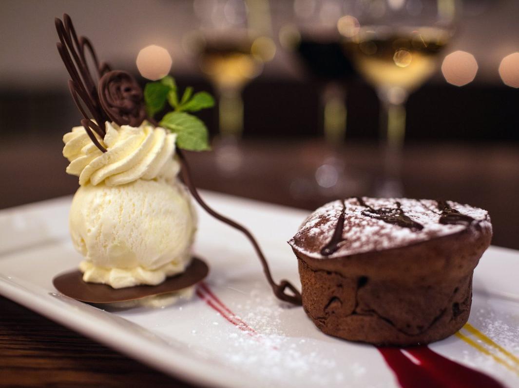 セレクト ブレーマール ロッジ&スパ ハンマー・スプリングス エクステリア 写真 A chocolate soufflé